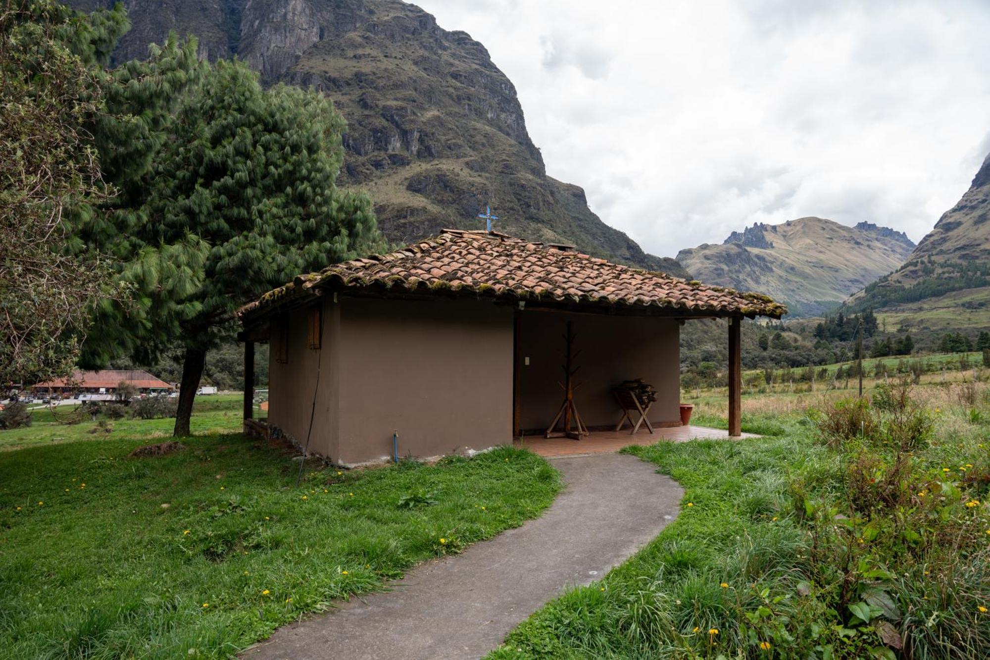 Hacienda Hosteria Dos Chorreras Cuenca Exterior photo